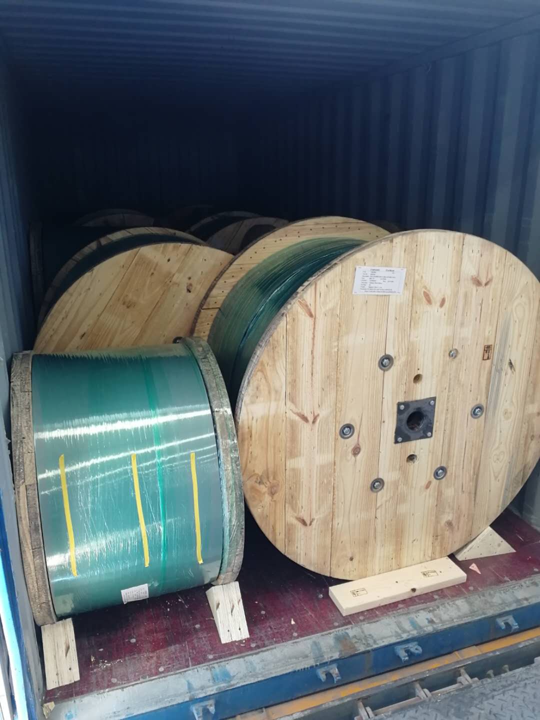 青纜科技出口發(fā)箱逆勢增長(圖2) 青纜科技出口發(fā)箱逆勢增長(圖2)